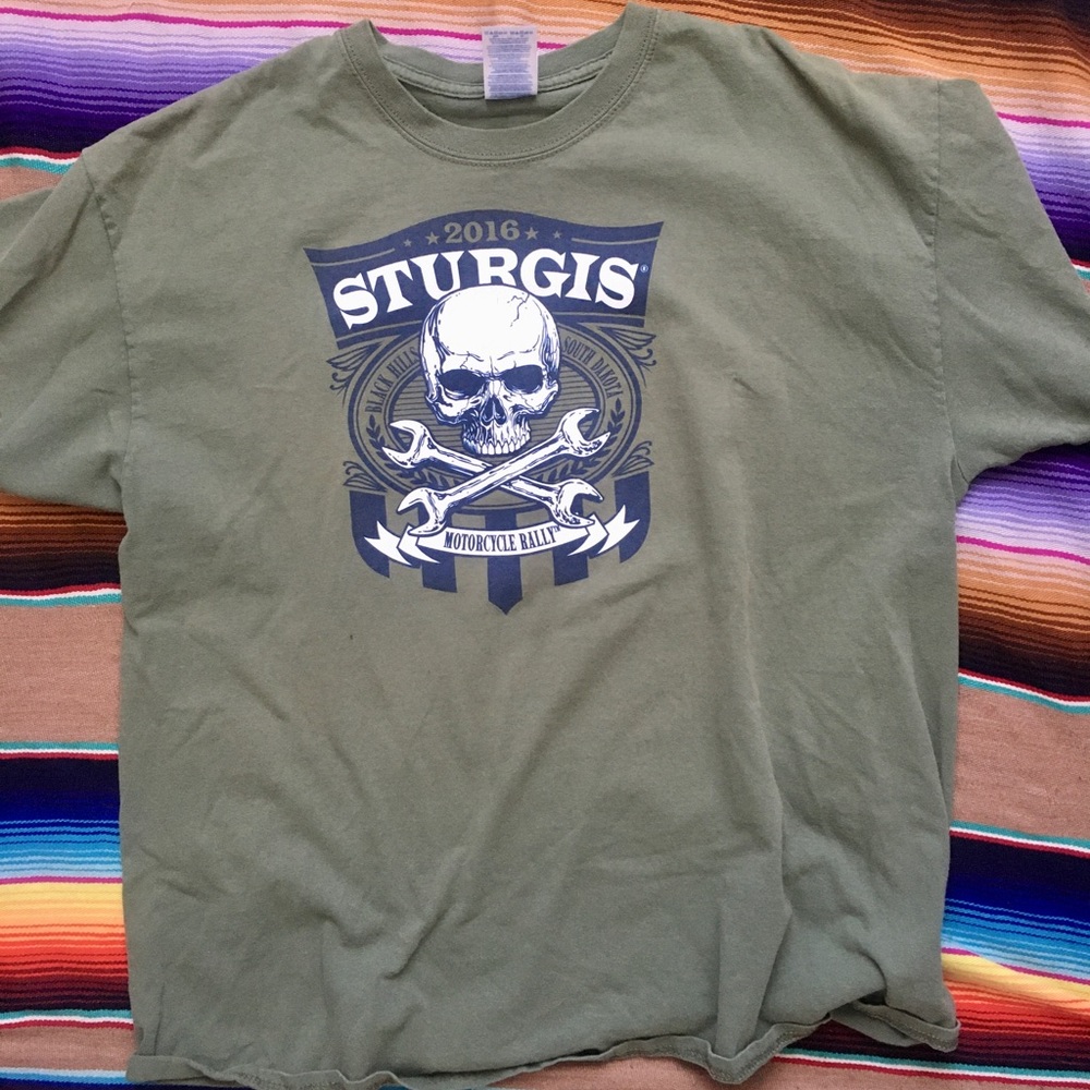 Sturgis Motorcycle Rally t-shirt 2016 Mount Rushmore mens XL